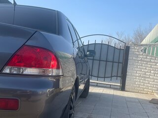 2005 Mitsubishi Lancer IX Рестайлинг, серый, 450000 рублей, вид 3