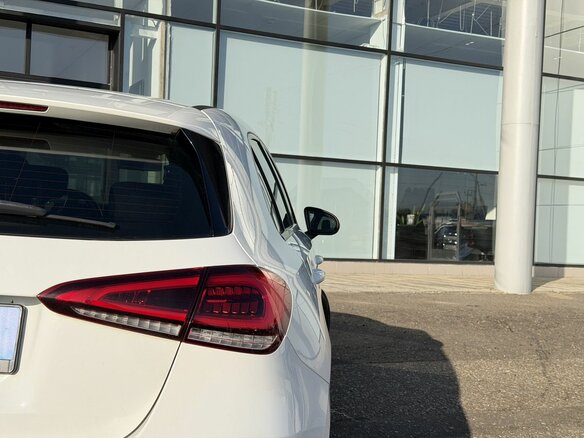 2019 Mercedes-Benz A-Класс 200 IV (W177), белый, 2035000 рублей - вид 9