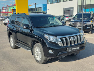 2015 Toyota Land Cruiser Prado 150 Series Рестайлинг 1, чёрный, 3710000 рублей, вид 3