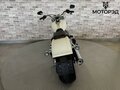 2018 Harley-Davidson Fat Boy, белый, 1985000 рублей - вид 5