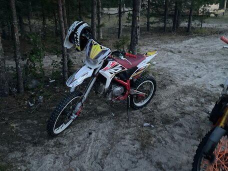 2020 Wels CRF 140, красный, 60000 рублей, вид 3