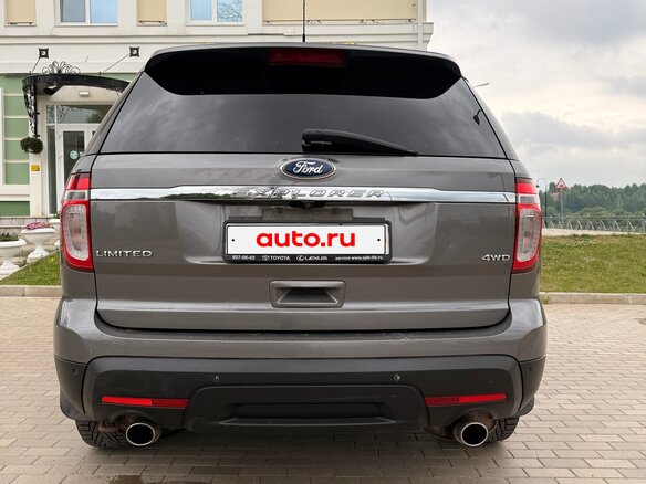 2012 Ford Explorer V, серый, 1590000 рублей - вид 2