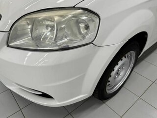 2007 Chevrolet Aveo I Рестайлинг, белый, 435600 рублей, вид 5