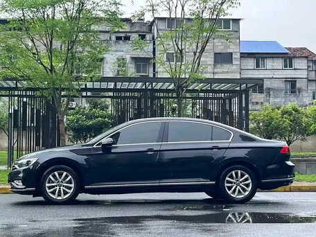 2023 Volkswagen Magotan B8 Рестайлинг, чёрный, 1777777 рублей, вид 5