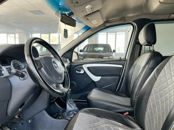 2014 Lada (ВАЗ) Largus I, белый, 380000 рублей - вид 11