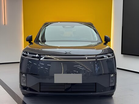 2026 Xpeng GX, серый, 9980000 рублей, вид 2