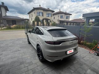 2019 Porsche Cayenne S Coupé III, серый, 8300000 рублей, вид 4