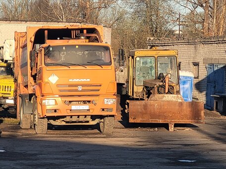 2008 КамАЗ 6522, оранжевый, 3000000 рублей, вид 1