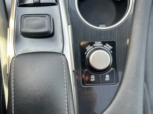 2018 Lexus RX 300 IV, белый, 3700000 рублей - вид 21