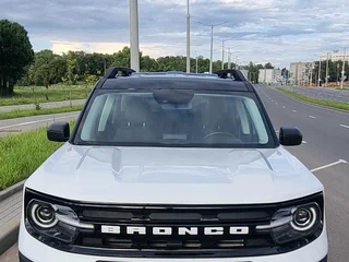2023 Ford Bronco Sport I, белый, 1750000 рублей, вид 3