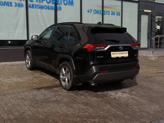 2020 Toyota RAV4 V (XA50), чёрный, 3730000 рублей, вид 3