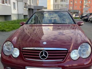 2001 Mercedes-Benz C-Класс 230 II (W203), красный, 550000 рублей, вид 1
