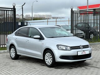 2015 Volkswagen Polo V, серый, 1297000 рублей, вид 3