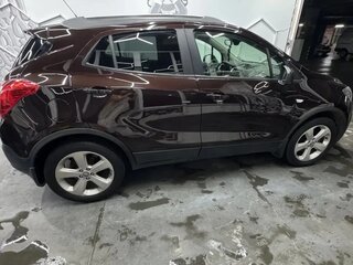 2014 Opel Mokka I, коричневый, 850000 рублей, вид 3