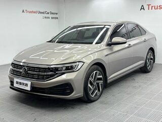 2023 Volkswagen Sagitar III Рестайлинг, серебристый, 1195000 рублей, вид 3