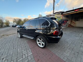 2004 BMW X5 4.4i I (E53) Рестайлинг, чёрный, 900000 рублей, вид 5