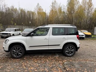2016 Skoda Yeti I Рестайлинг, белый, 1200000 рублей, вид 3