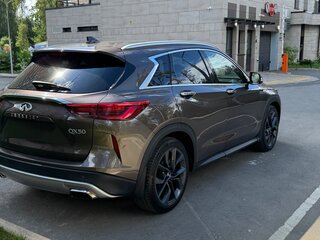 2018 Infiniti QX50 II, коричневый, 2300000 рублей, вид 2