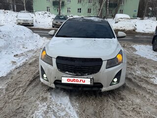 2013 Chevrolet Cruze I Рестайлинг, белый, 610000 рублей, вид 3