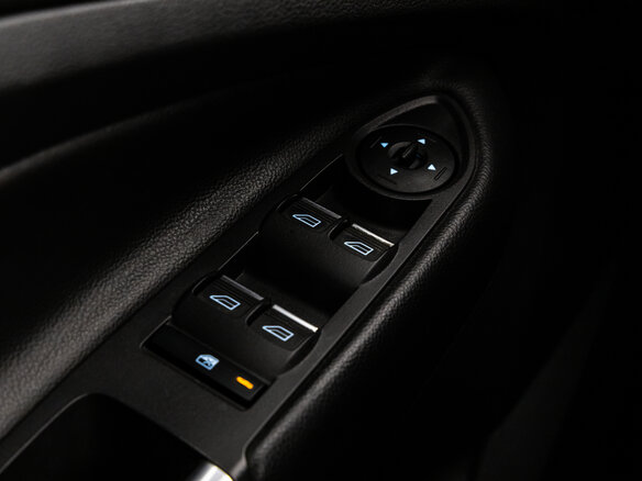 2016 Ford Kuga II, коричневый, 1299000 рублей - вид 16
