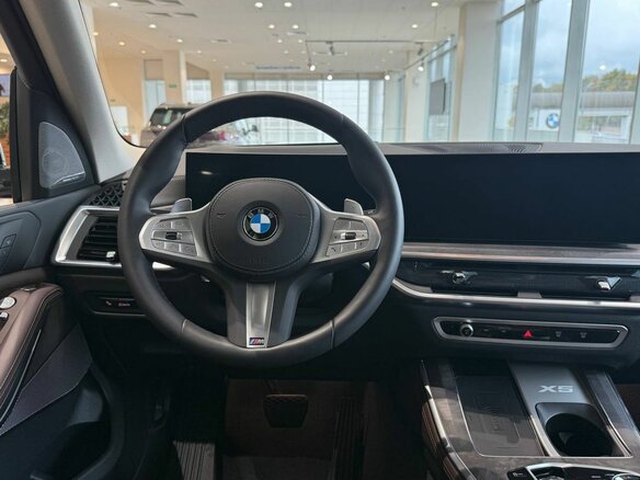 2026 BMW X5 Long 30Li IV (G05/G18) Рестайлинг, чёрный, 10000000 рублей - вид 12