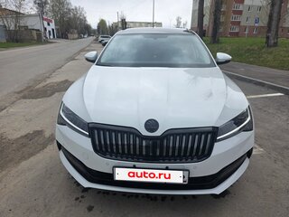 2024 Skoda Superb III Рестайлинг, белый, 4300000 рублей, вид 1