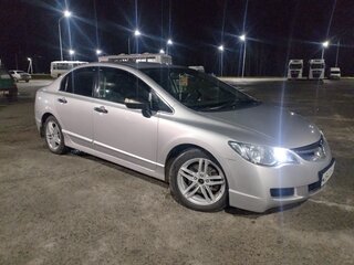 2008 Honda Civic VIII, серебристый, 700000 рублей, вид 2
