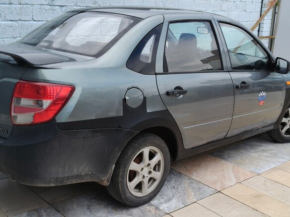 2012 Lada (ВАЗ) Granta I, серый, 250000 рублей - вид 1