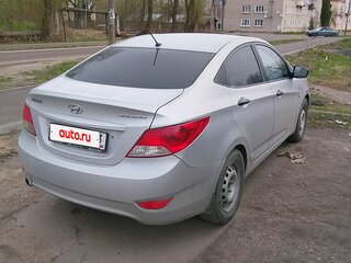 2011 Hyundai Solaris I, серебристый, 438000 рублей, вид 3