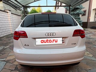 2011 Audi A3 II (8P) Рестайлинг 2, белый, 830000 рублей, вид 3