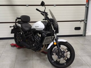 2017 Kawasaki EN650 Vulcan S, белый, 700000 рублей, вид 2