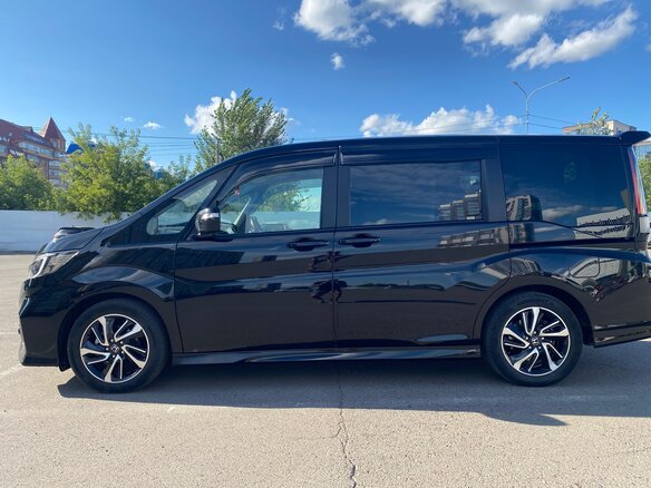 2018 Honda Stepwgn Spada V Рестайлинг, чёрный, 2850000 рублей - вид 16