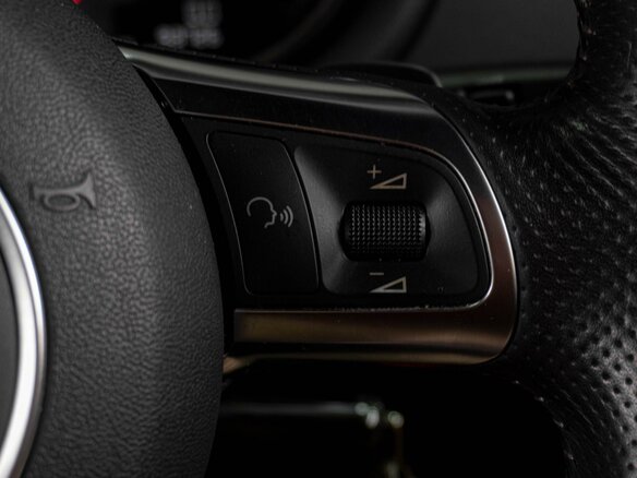 2012 Audi TT II (8J) Рестайлинг, белый, 1609000 рублей - вид 25