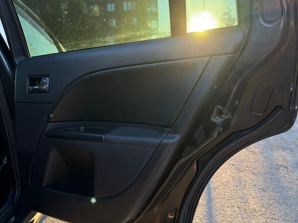 2004 Ford Mondeo III Рестайлинг, чёрный, 380000 рублей - вид 11