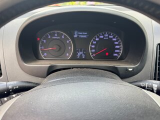 2011 Hyundai i30 I Рестайлинг, серебристый, 650000 рублей, вид 4