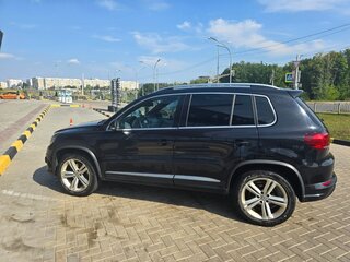 2014 Volkswagen Tiguan I Рестайлинг, чёрный, 1259000 рублей, вид 4