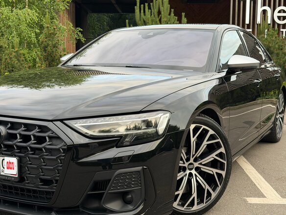 2023 Audi S8 IV (D5) Рестайлинг, чёрный - вид 17