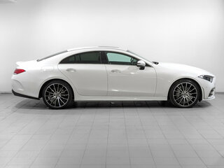 2021 Mercedes-Benz CLS 450 III (C257), белый, 6600000 рублей, вид 4