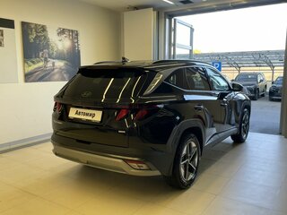 2024 Hyundai Tucson IV, чёрный, 3780000 рублей, вид 4