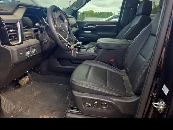 2025 GMC Sierra Crew Cab IV Рестайлинг, чёрный, 6300000 рублей - вид 6