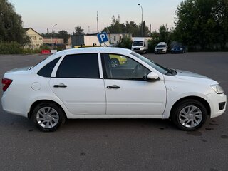 2016 Lada (ВАЗ) Granta I, белый, 430000 рублей, вид 4