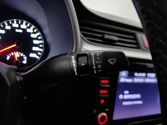 2021 Kia Rio IV Рестайлинг, чёрный, 1619000 рублей - вид 18