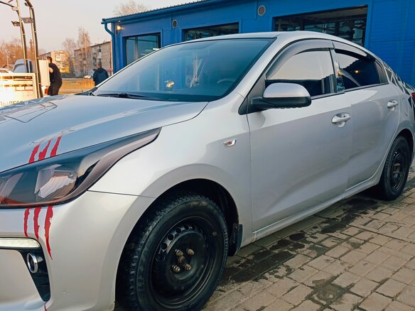 2017 Kia Rio IV, серебристый, 1100000 рублей - вид 5