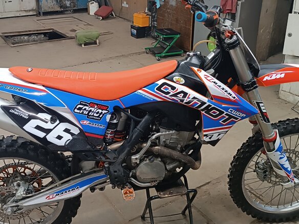 2011 KTM 250 SX F, оранжевый, 300000 рублей - вид 3