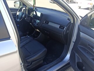 2013 Mitsubishi Outlander III, серебристый, 1480000 рублей, вид 5