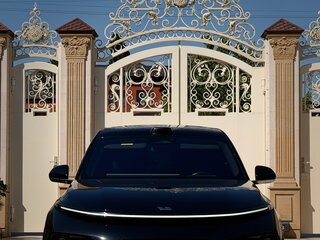2023 Li Auto (Lixiang) L9 44.5 kWh I, чёрный, 5330000 рублей, вид 3
