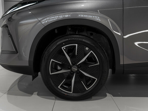 2026 Omoda C5 II, серый, 2929000 рублей - вид 26
