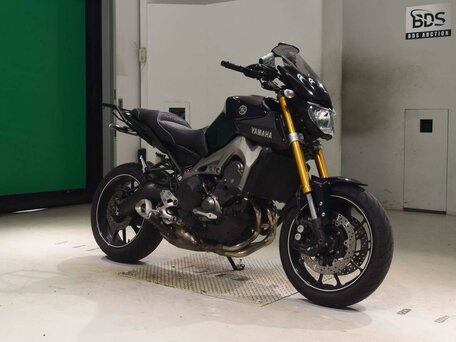 2015 Yamaha MT-09 (FZ-09), пурпурный, 777000 рублей, вид 3