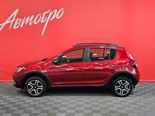 2018 Renault Sandero Stepway II Рестайлинг, красный, 1150000 рублей, вид 2