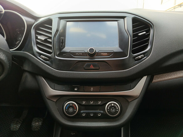 2016 Lada (ВАЗ) Vesta I, коричневый, 715000 рублей - вид 14